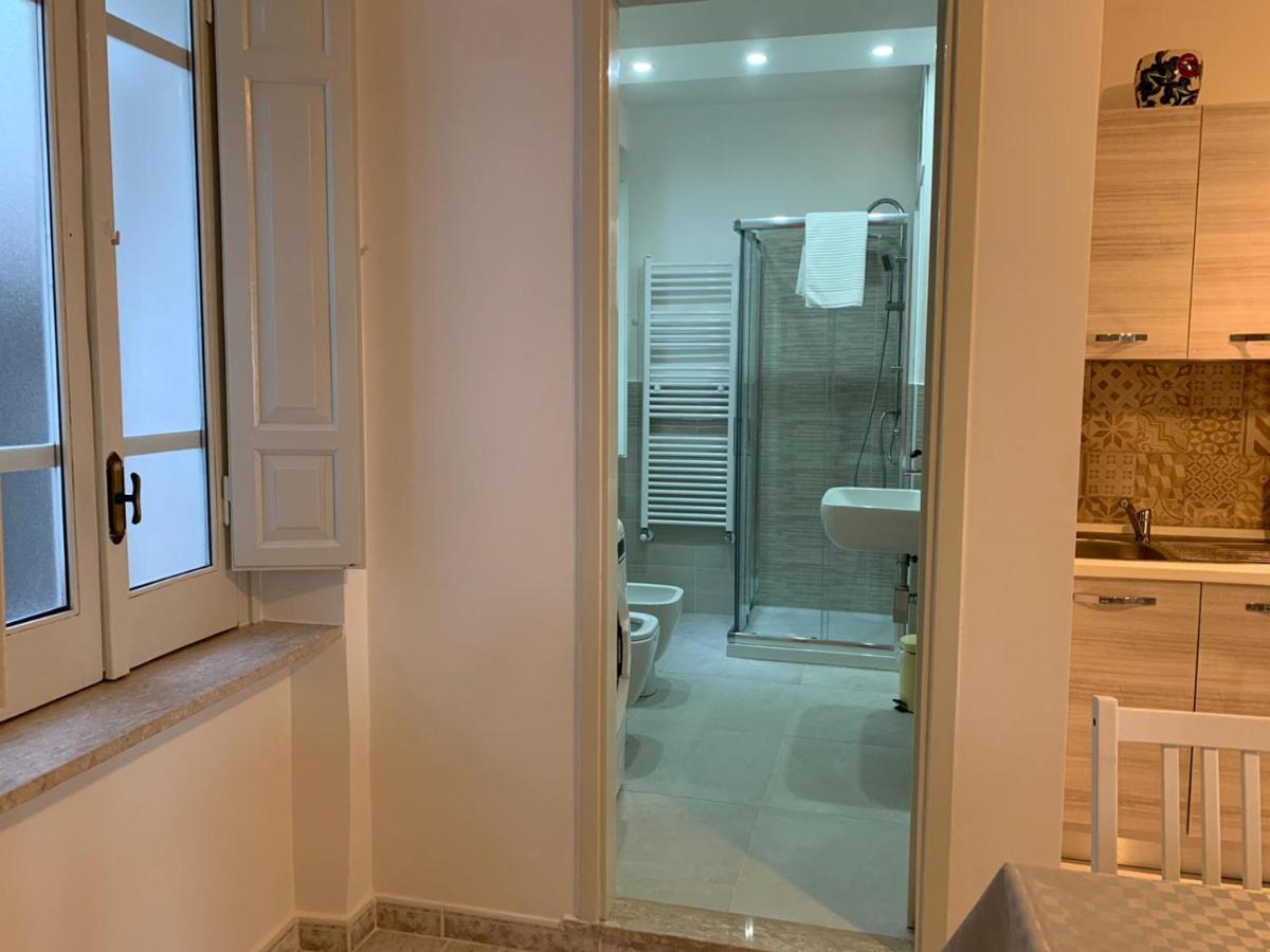 Il Nido Delle Rondini Apartment Формия Екстериор снимка