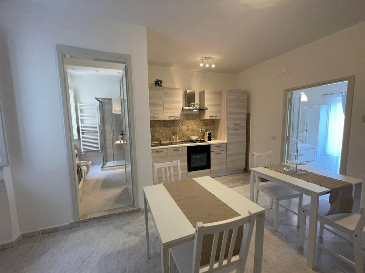Il Nido Delle Rondini Apartment Формия Екстериор снимка