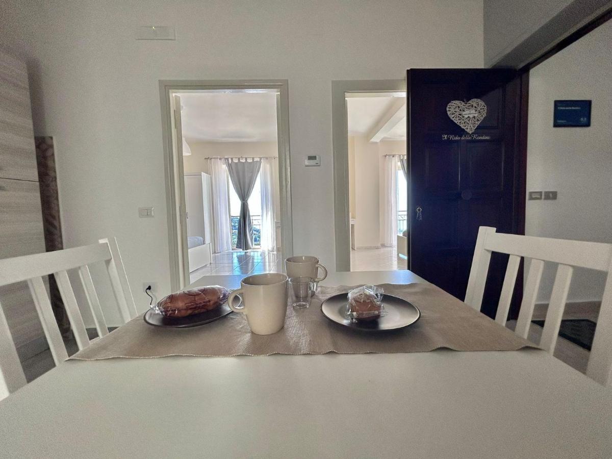 Il Nido Delle Rondini Apartment Формия Екстериор снимка